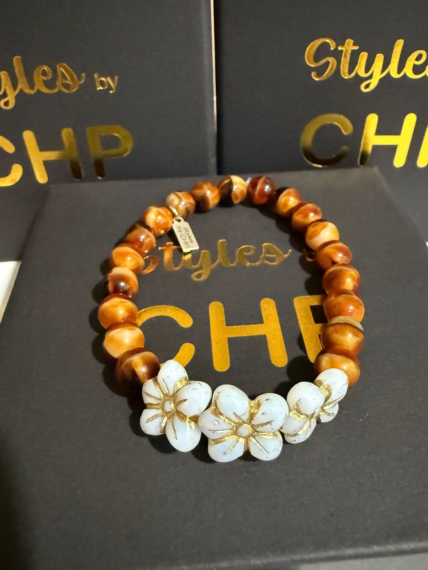 Three Flower Tiger Eye Stretch Bracelet