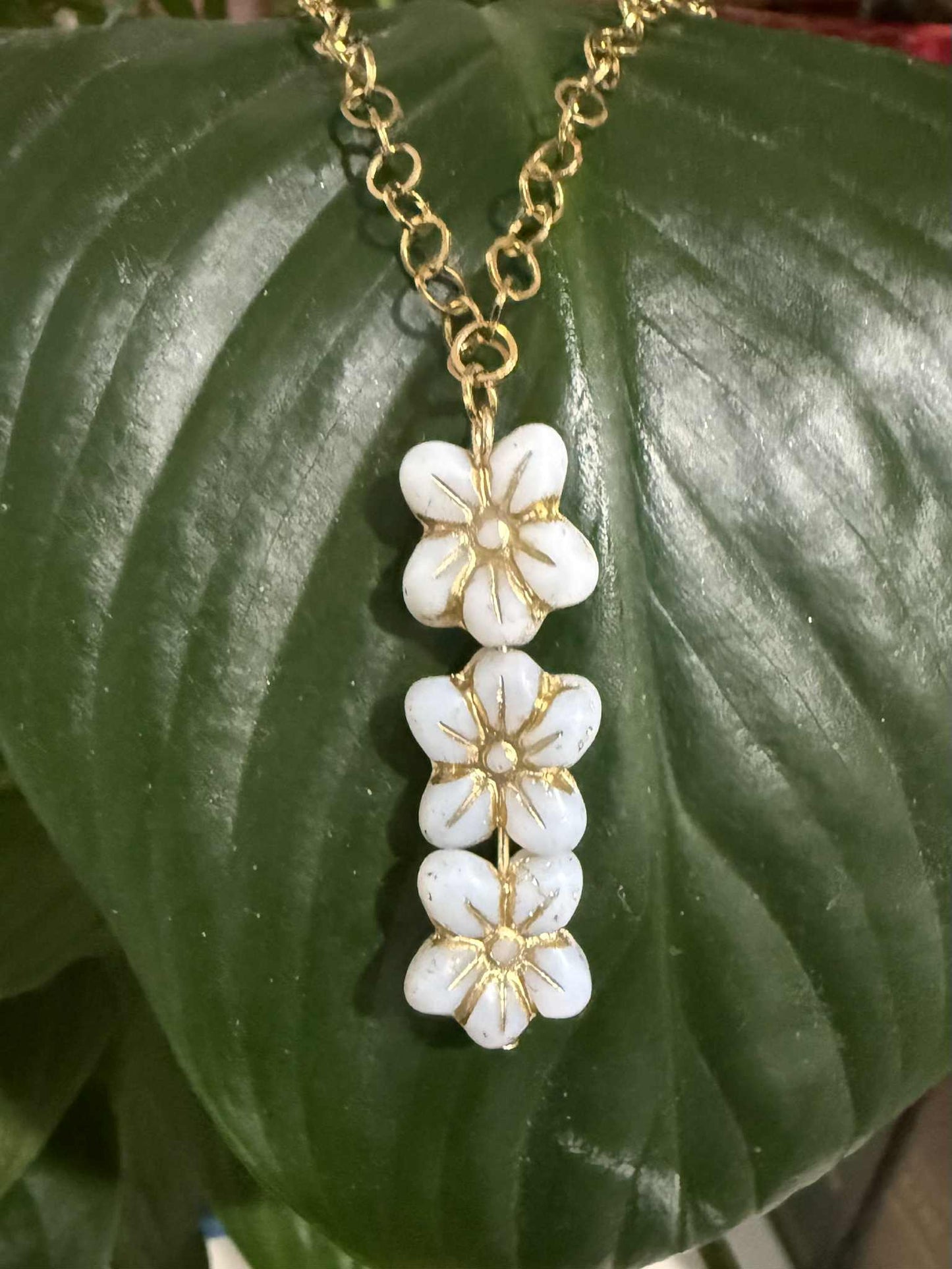 Flower Y- Necklace