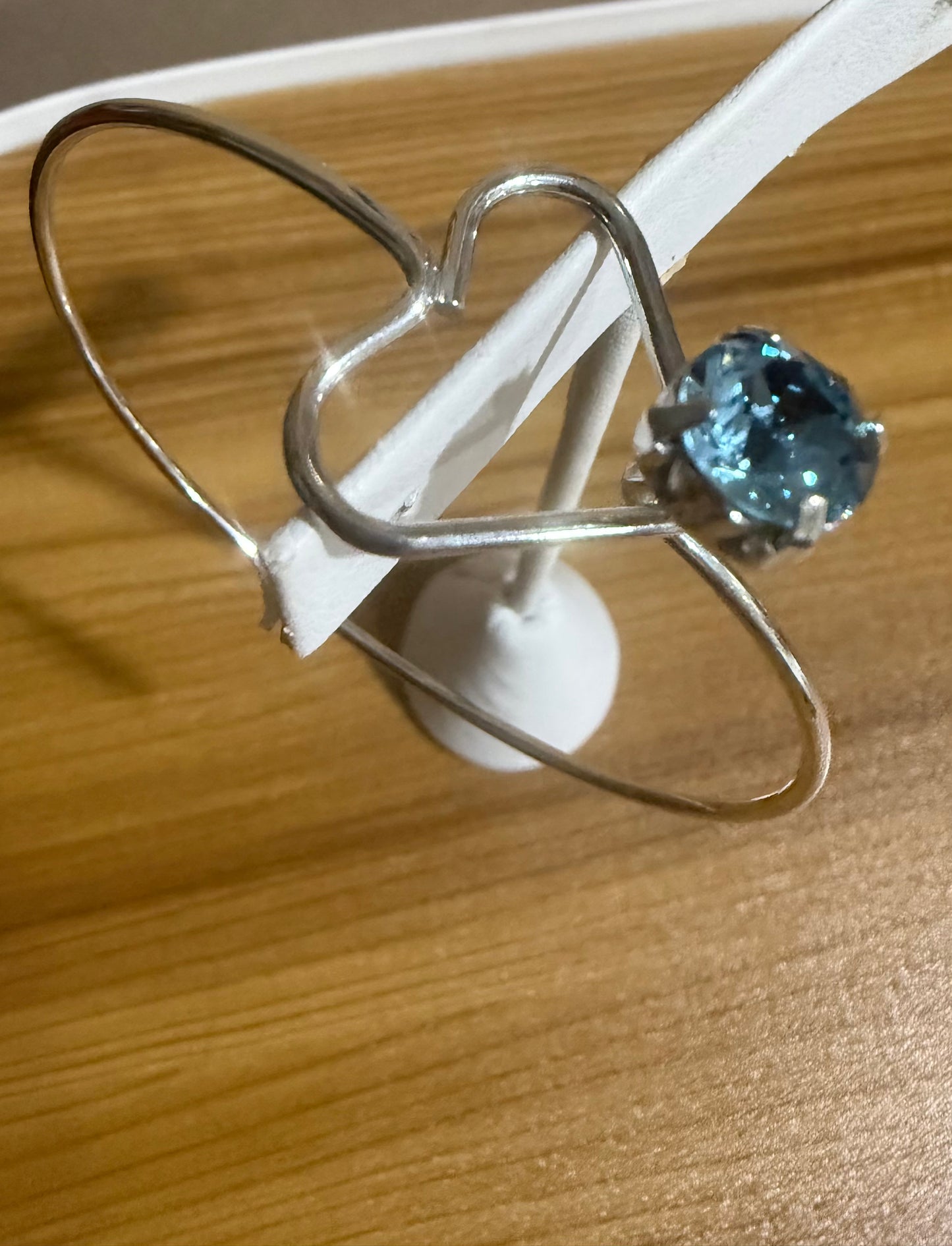 Heart Bangle Bracelet with Sapphire Blue SS39 Stone